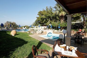 هتل Alianthos Suites