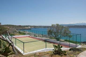 هتل Alianthos Suites
