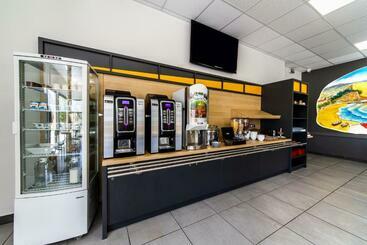 B&b Hotel Perpignan Saleilles