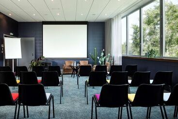 ホテル Best Western Plus Hôtel Isidore