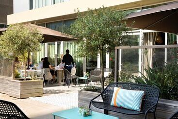 ホテル Best Western Plus Hôtel Isidore