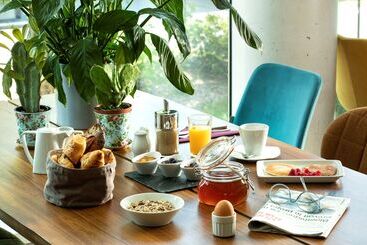ホテル Best Western Plus Hôtel Isidore