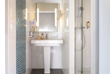 ホテル Best Western Plus Hôtel Isidore
