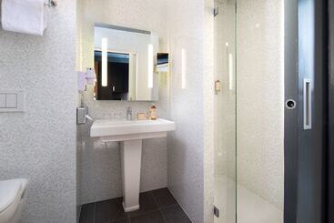ホテル Best Western Plus Hôtel Isidore