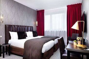 ホテル Best Western Plus Hôtel Isidore