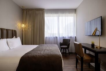 ホテル Best Western Plus Hôtel Isidore