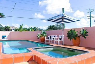 Otel Camden Motor Inn