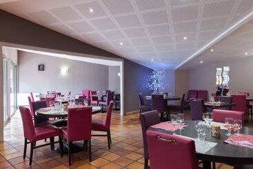Отель Charme Hôtel Et Spa, Montbéliard Sud
