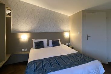 Отель Charme Hôtel Et Spa, Montbéliard Sud