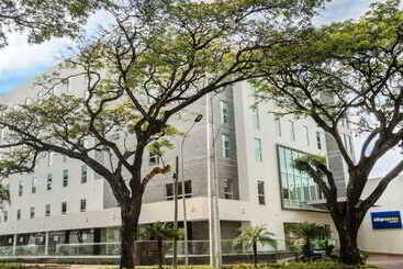 هتل City Express Plus By Marriott Cali Colombia