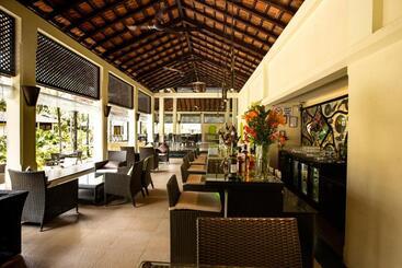 هتل Coconut Creek Resort   Dabolim Airport