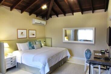 هتل Faro Norte Suites