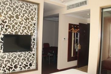 هتل Greentree Inn Chongqing North Railway Station Expr