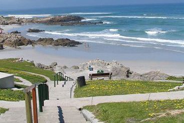 هتل Hermanus Beach Villa