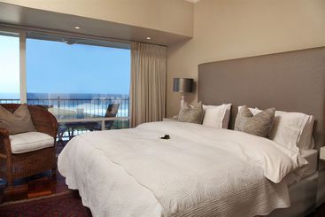 هتل Hermanus Beach Villa