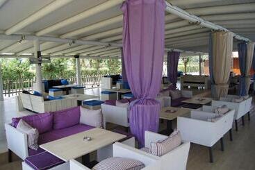 هتل Le Chalet