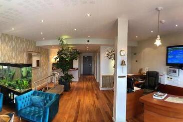 هتل Le Relais Saint Jacques