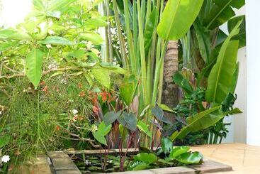 هتل Mealea Resort