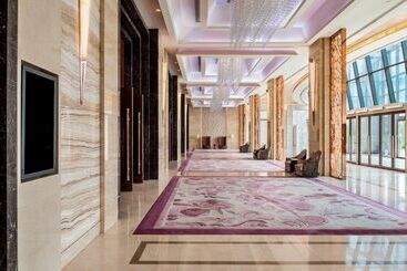 בית מלון כפרי Sheraton Changchun Jingyuetan