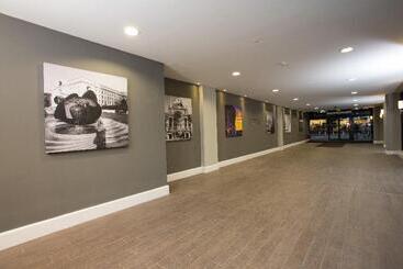 هتل Staybridge Suites Birmingham, An Ihg