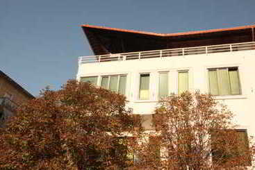 & Restaurant White City - Berat