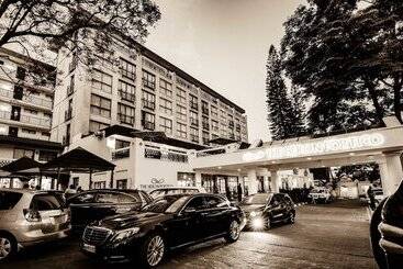 هتل The Heron By Sarovar Portico India