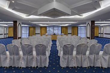 هتل The Heron By Sarovar Portico India