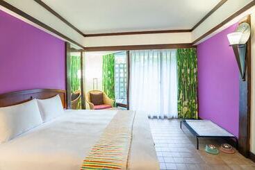 هتل Yoho Beach Resort Kenting
