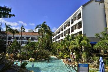 هتل Yoho Beach Resort Kenting