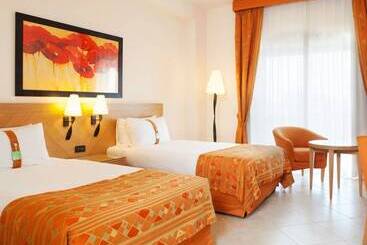 Resort Marina Di Castello Golf & Spa