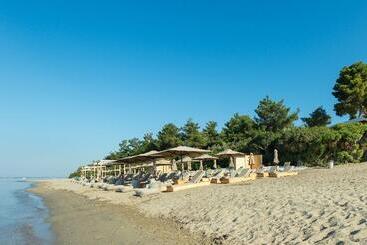 Trikorfo Beach