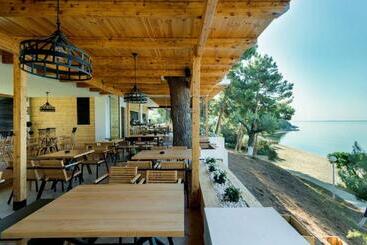 Trikorfo Beach