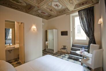 تختخواب و صبحانه Little Queen Suite
