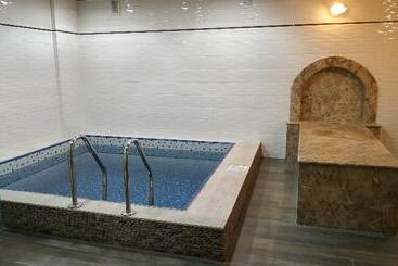 Bosfor Hotel Baku