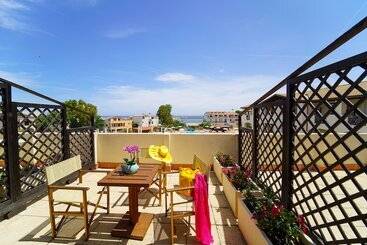 Cala Della Torre Resort