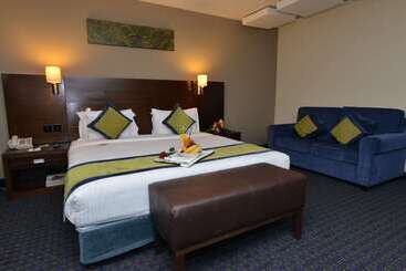 فندق Best Western Premier Muscat