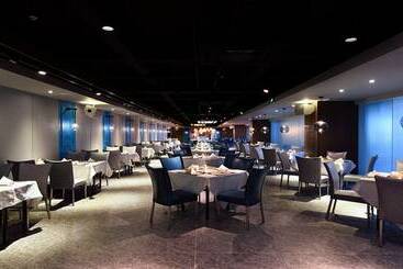 Clayton Hotel Near Pazhou Exhibition Center