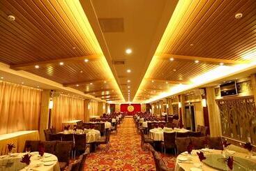 Clayton Hotel Near Pazhou Exhibition Center