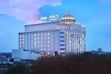 هتل Four Points By Sheraton Medan