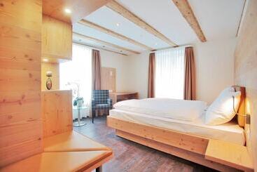 هتل Gasthaus Zur Waldegg; Bw Signature Collection