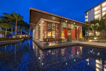 هتل Hideaway At Royalton Blue Waters, An Autograph Collection All Inclusive Resort   Adults Only