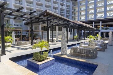 هتل Hideaway At Royalton Blue Waters, An Autograph Collection All Inclusive Resort   Adults Only