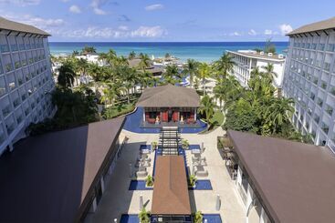 هتل Hideaway At Royalton Blue Waters, An Autograph Collection All Inclusive Resort   Adults Only