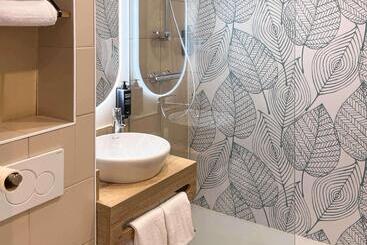 هتل Ibis Styles Chatenay Malabry Paris Sud