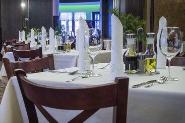 هتل Kryształ Conference & Spa
