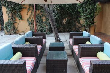 Lombardy Boutique Hotel & Conference Centre
