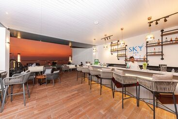 هتل Pearl Grand By Rathna