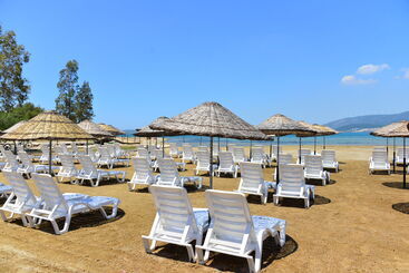 هتل Ramada Resort By Wyndham Akbuk  All Inclusive