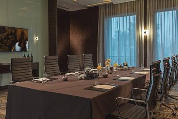 ホテル Renaissance Johor Bahru