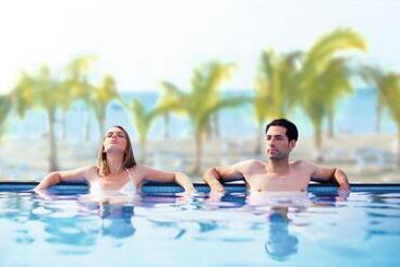 هتل Riu Playa Blanca   All Inclusive